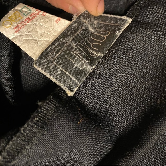 Black skirt - Picture 7 of 7